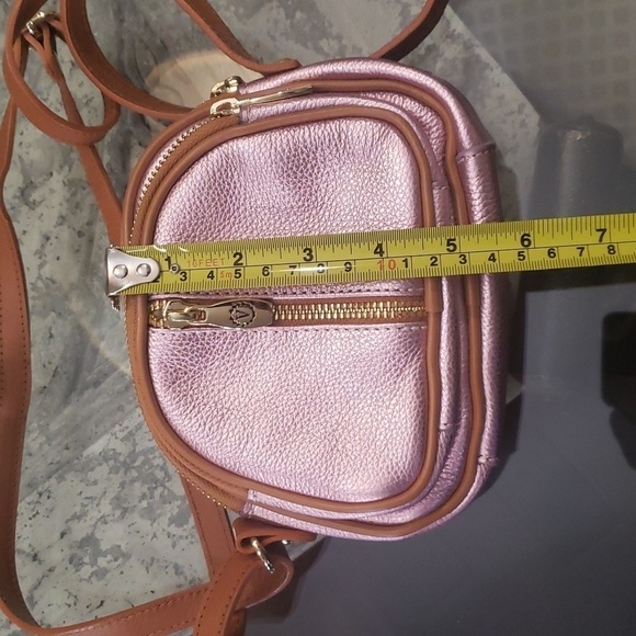Valentina LEATHER CROSSBODY PINK PURSE ITALY NWOT - Picture 10 of 11